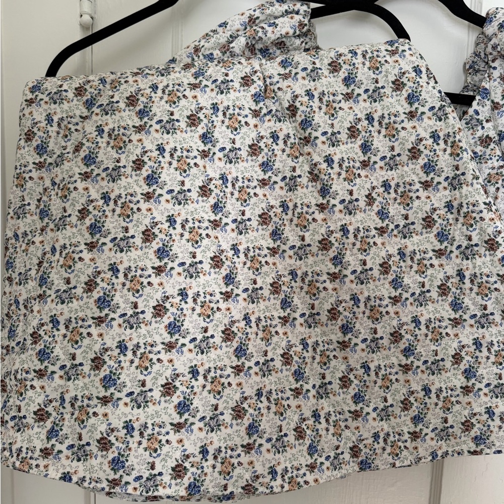Floral Puff-Sleeve Maxi Set in Cream and Blue - Picture 6 of 6